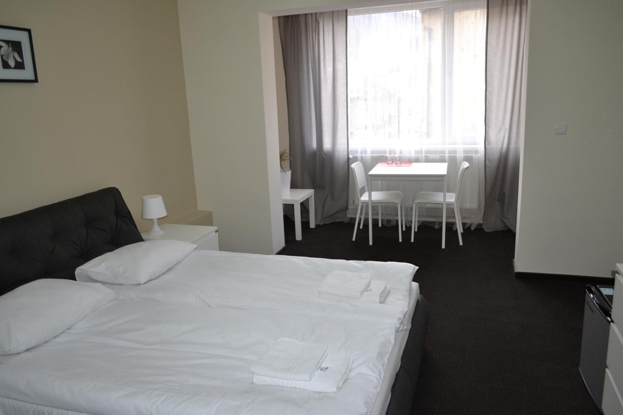 Rakhiv Hotel & Apartments ภายนอก รูปภาพ